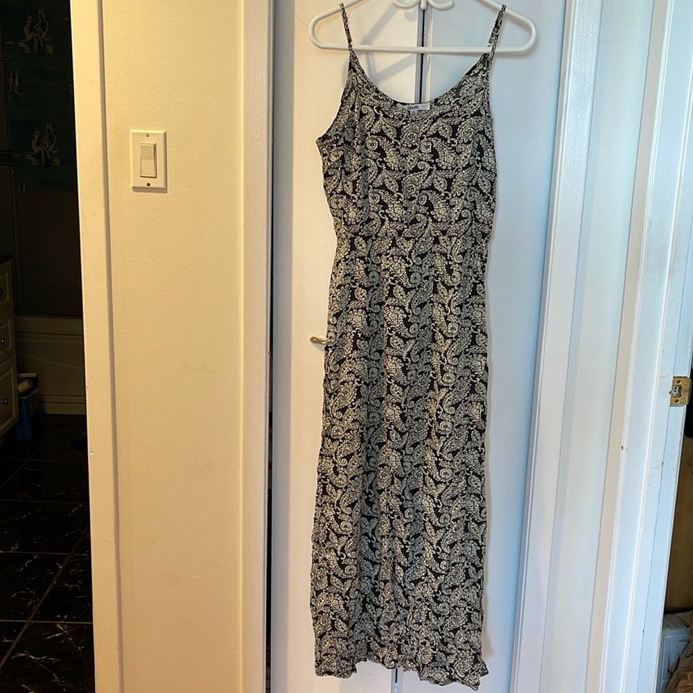 BNWT A N M maxi dress. Size L.